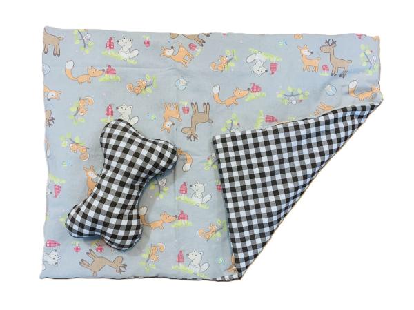 Hundedecke mit Kuschelknochen Handarbeit - kleines Motiv Waldtiere
